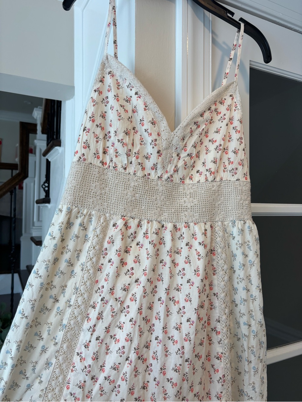 American Eagle Women’s Cream Floral Spaghetti-Strap Sundress - Size Large NWT - Picture 7 of 16